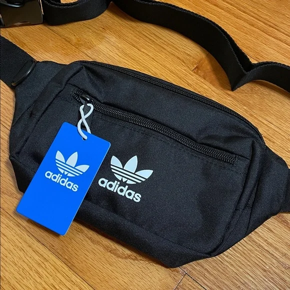 Adidas Originals Black Belt Waist Pack Bag with White Logo Fanny Pack Unisex - Picture 1 of 9